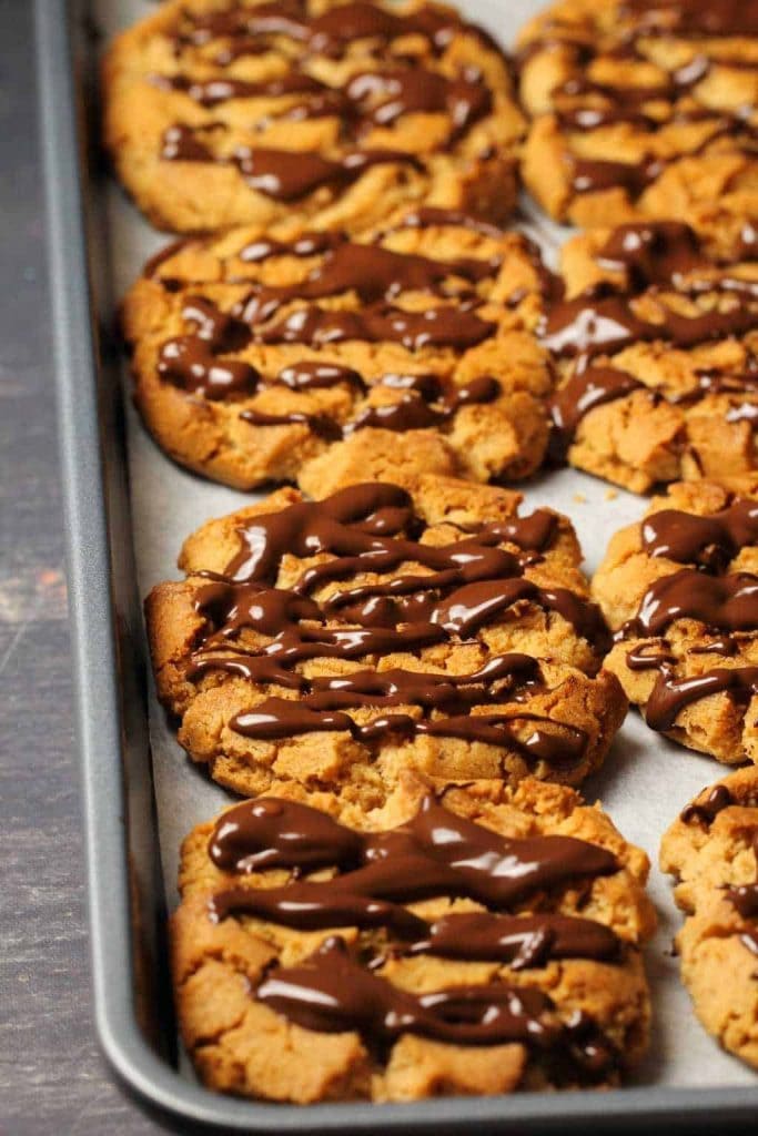 vegan almond cookies for vegan potluck recipe roundup