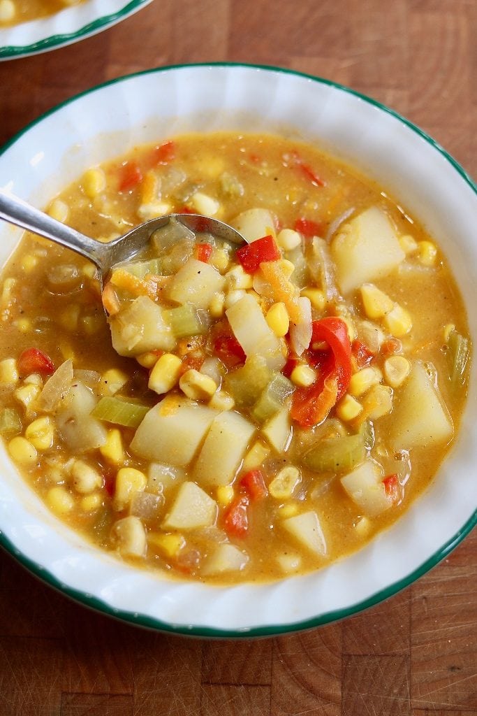 Hearty Homemade Vegan Corn Chowder With Potatoes (Slow Cooker Option ...