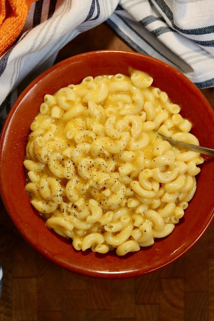 overhead view vegan mac and cheese in a bowl