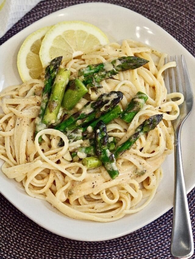 cropped-vegan-lemon-asparagus-pasta-4.jpg