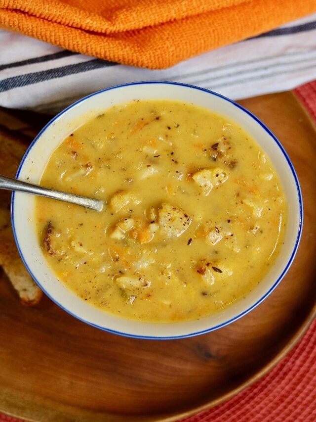 Incredible Roasted Cauliflower Soup (Vegan)