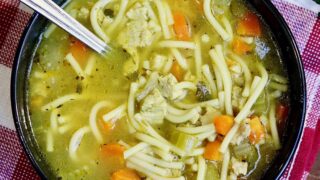 Easy Instant Pot Chicken Noodle Soup (Gluten Free Option) - 40 Aprons