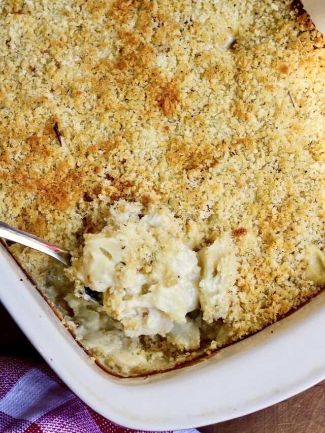 Cheesy Vegan Cauliflower Casserole