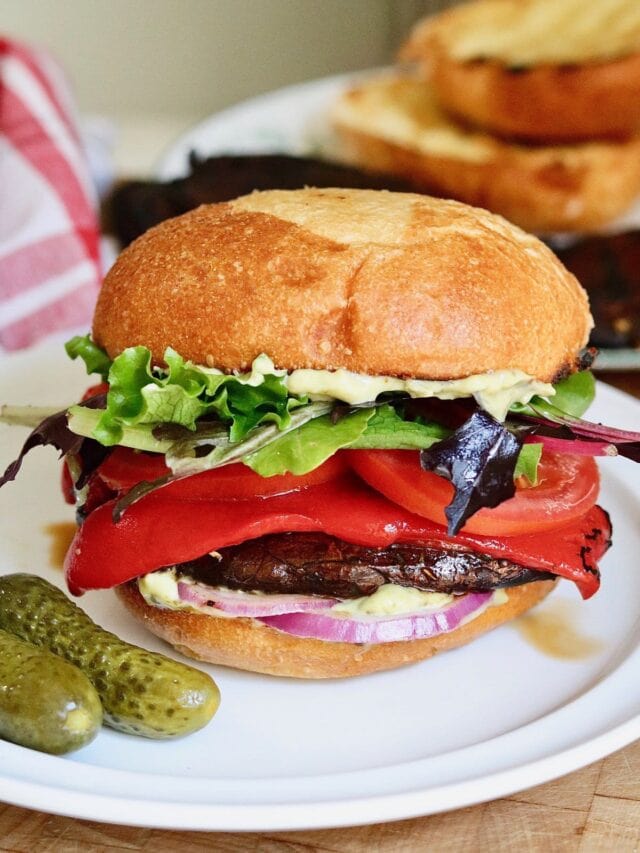 cropped-vegan-portobello-mushroom-burger-1.jpg