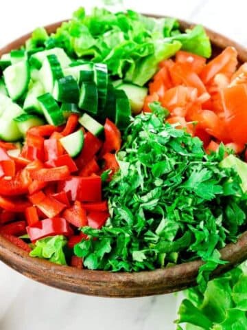 Easy vegan salad with Caesar dressing