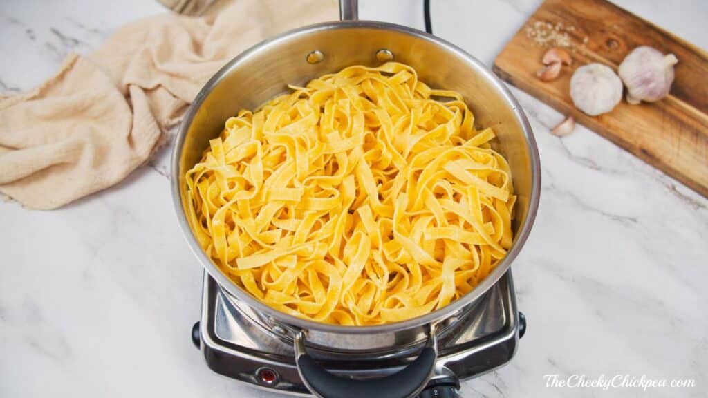stockpot of pasta