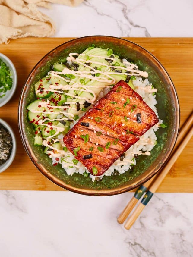 Tofu Salmon Rice Bowl - 100% Vegan
